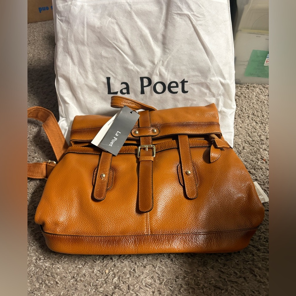 La Poet Women’s Genuine Leather Tote/Backpack Tan NEW